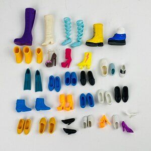 DC Comic Superhero Bat Girl Ever After High Madeline Single & Matching Shoe Lot